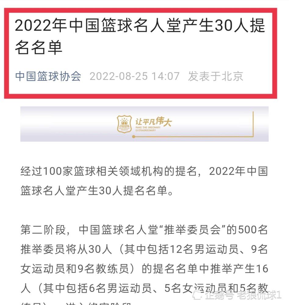 丰富的变形金刚角色也为影片带来了超越想象、令人眼花缭乱的宏大动作场面，把《变形金刚》系列电影的格局提升到了新的高度